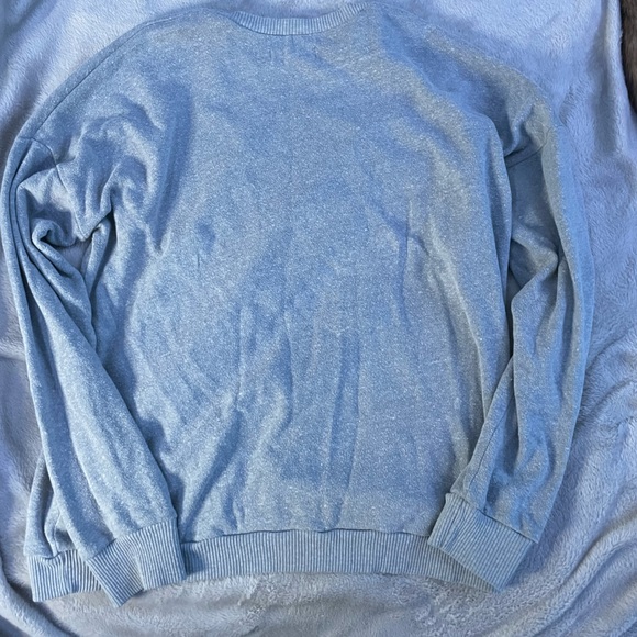 Hollister Crewneck - Picture 3 of 3